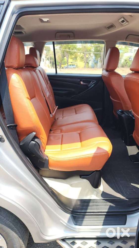 Toyota Innova Crysta 2.4 G Mt, 2016, Diesel