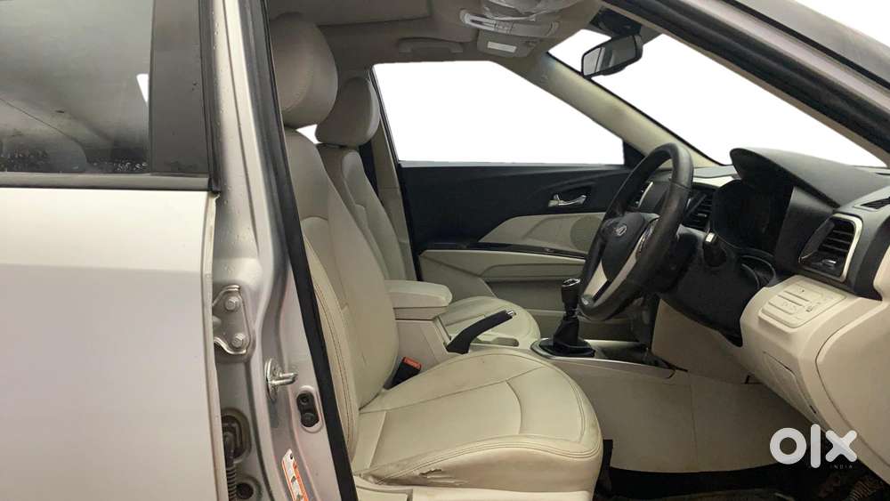 Mahindra Xuv300 W8 Option, 2020, Petrol