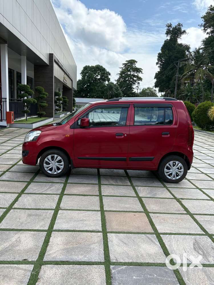 Maruti Suzuki Wagon R Vxi Amt1.2, 2018, Petrol