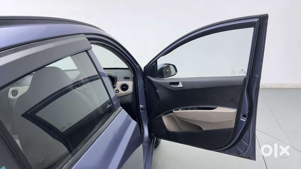 Hyundai Grand I10 [ ] 1.2 Kappa Vtvt Sportz At, 2014, Petrol