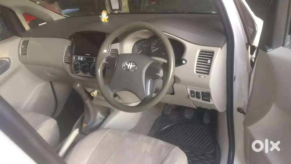 Toyota Innova 2015 Diesel Well Maintained Company Registered Car
