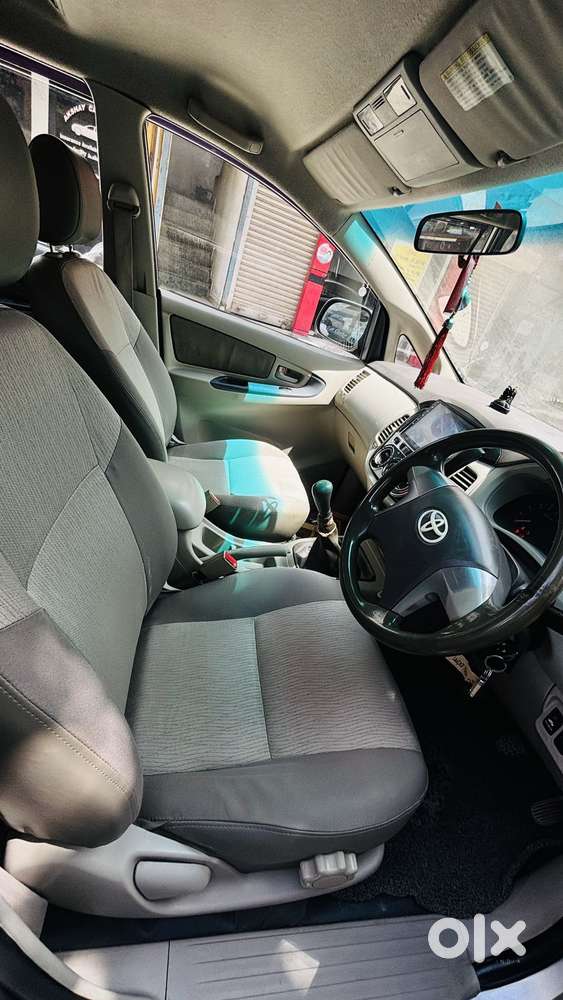 Toyota Innova 2.5 G (diesel) 7 Seater, 2014, Diesel