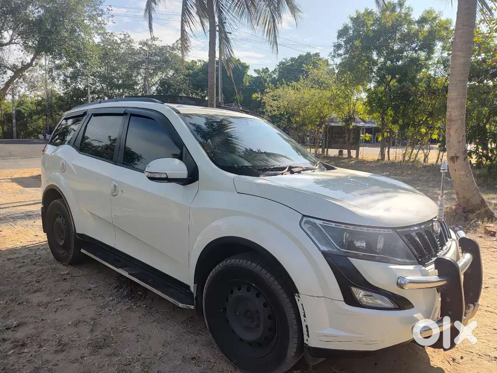 Mahindra Xuv500 2016 Diesel 133512 Km Driven