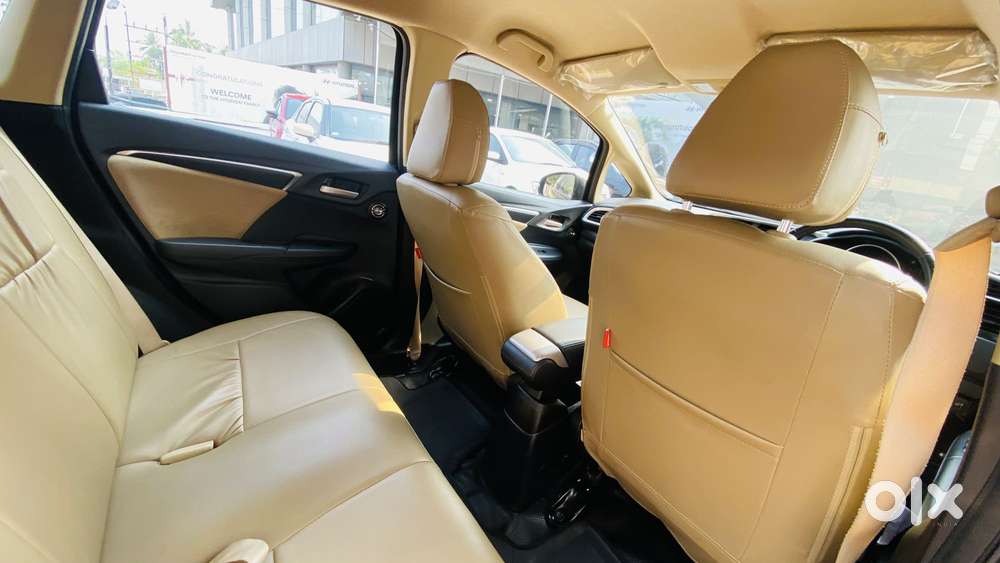 Honda Jazz V At I-vtec, 2017, Petrol