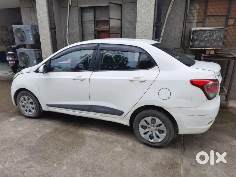 Hyundai Xcent 2020 Diesel 122000 Km Driven