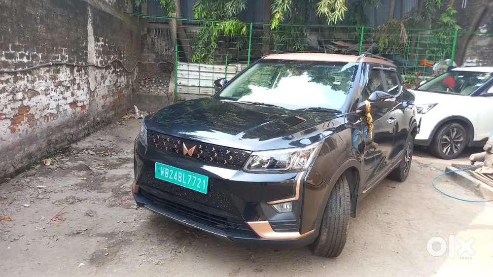 Mahindra Xuv400 Ev 2024 Electric 17000 Km Driven