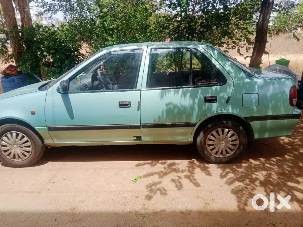 Maruti Suzuki Esteem 2004