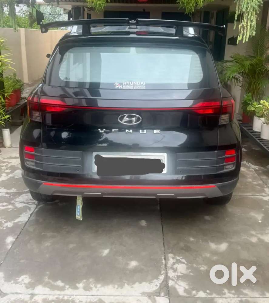 Hyundai Venue 2023 Petrol Good Condition