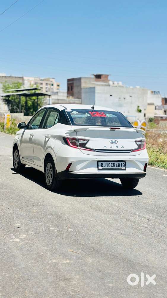 Hyundai Aura S Crdi Manual, 2022, Cng & Hybrids