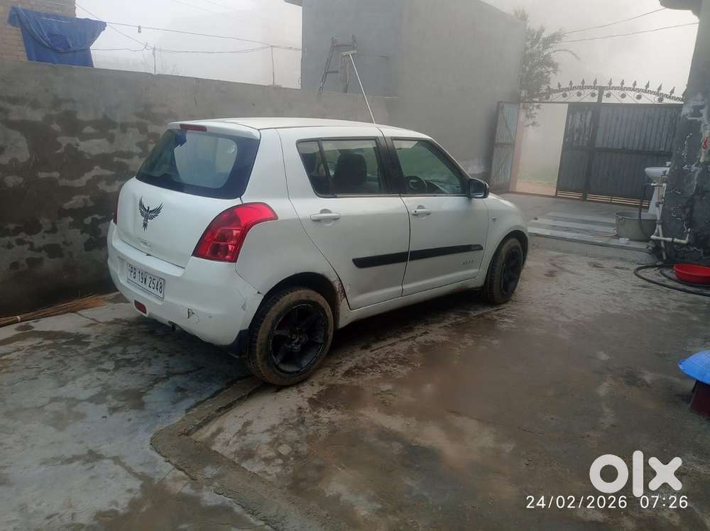 Maruti Suzuki Swift 2009 Petrol Well Maintained