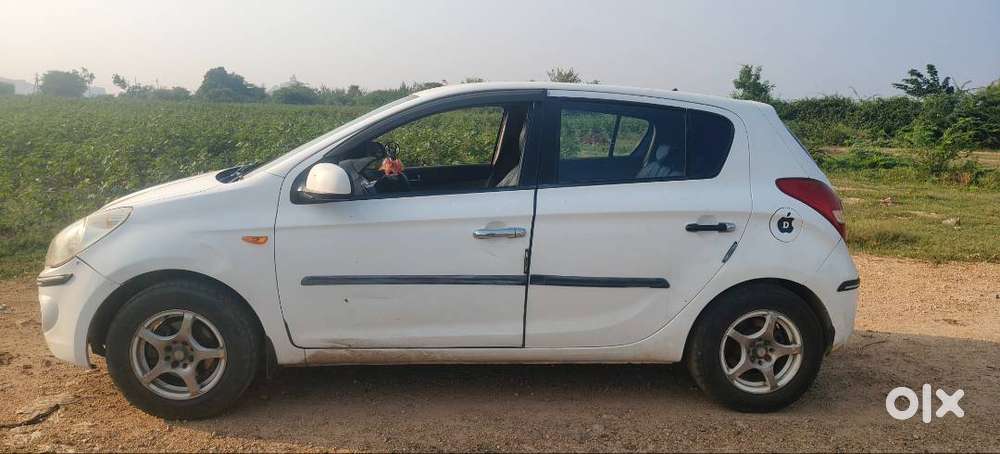 Hyundai I20 Asta 2010 Diesel Car