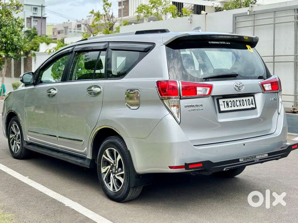 Toyota Innova Crysta 2.4 G Mt, 2021, Diesel