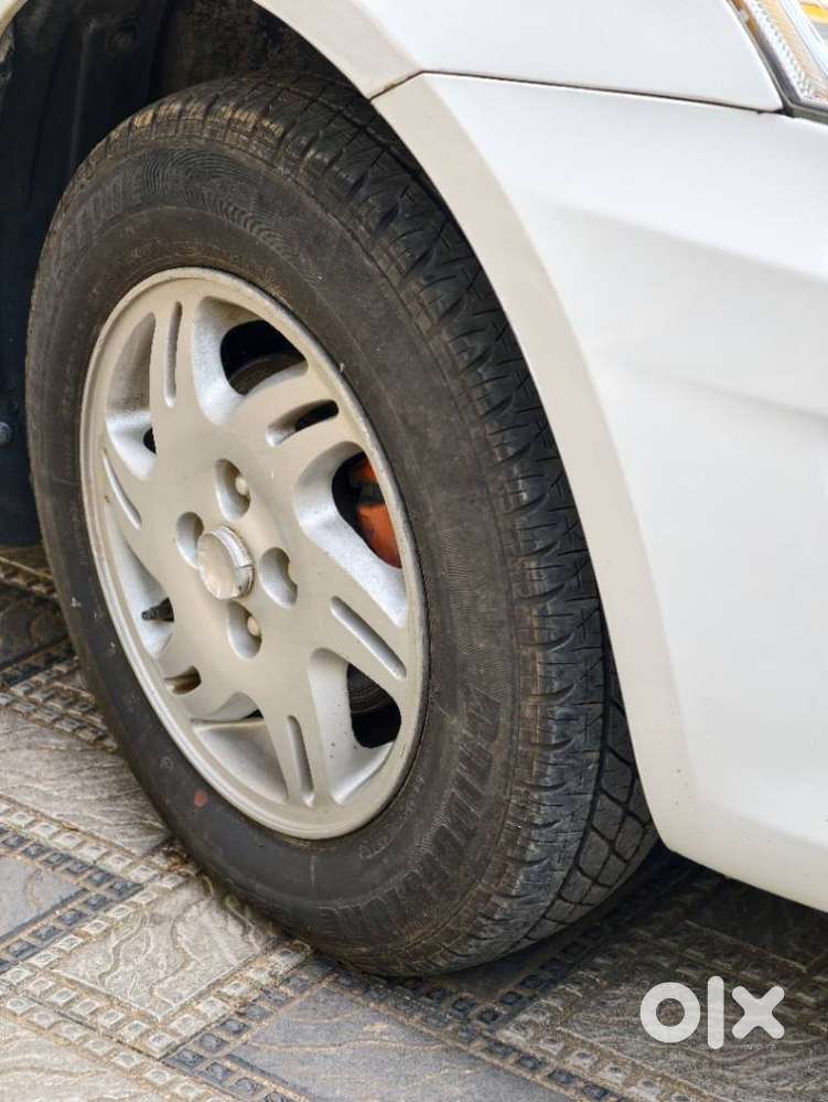 Maruti Suzuki Swift Dzire Ldi Optional, 2013, Diesel