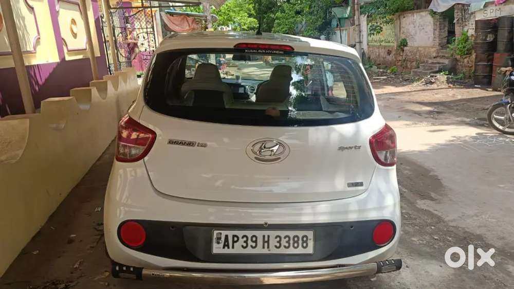Hyundai Grand I10 Sportz 2019