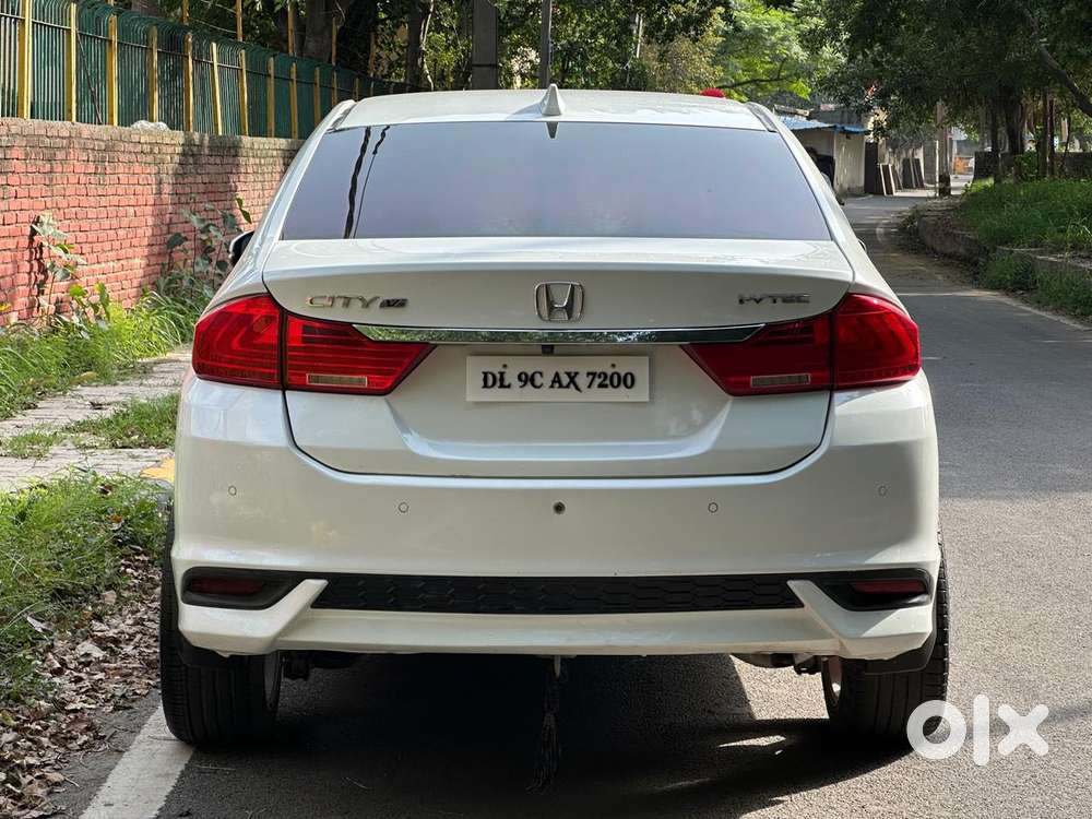 Honda City V Mt Sunroof, 2021, Petrol