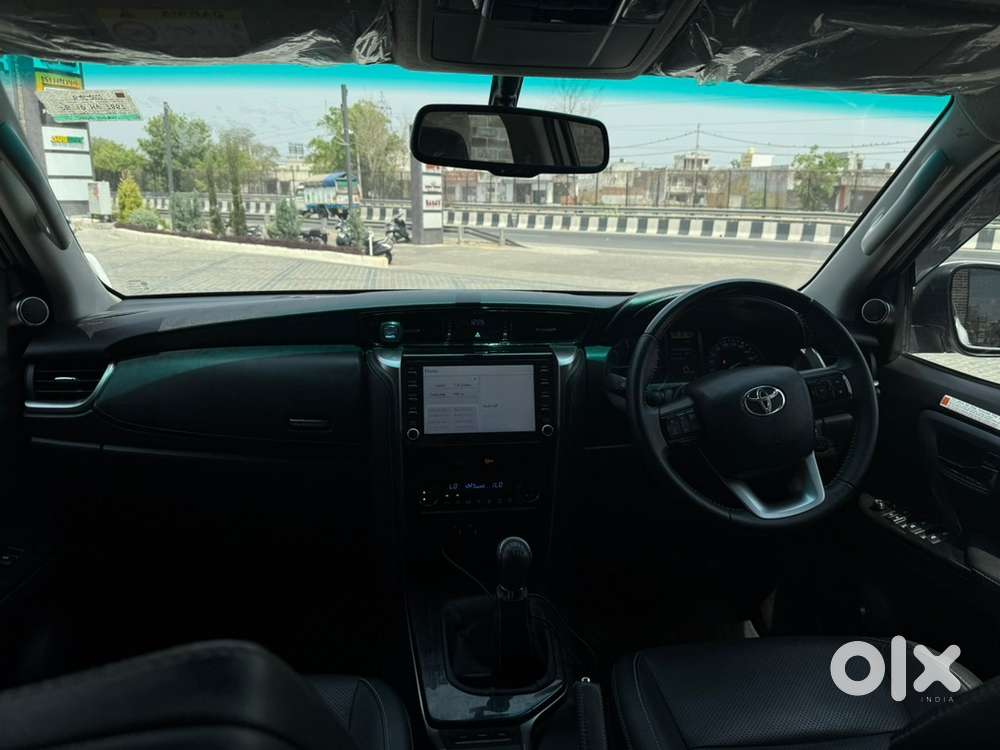 Toyota Fortuner 2022 Diesel Manual