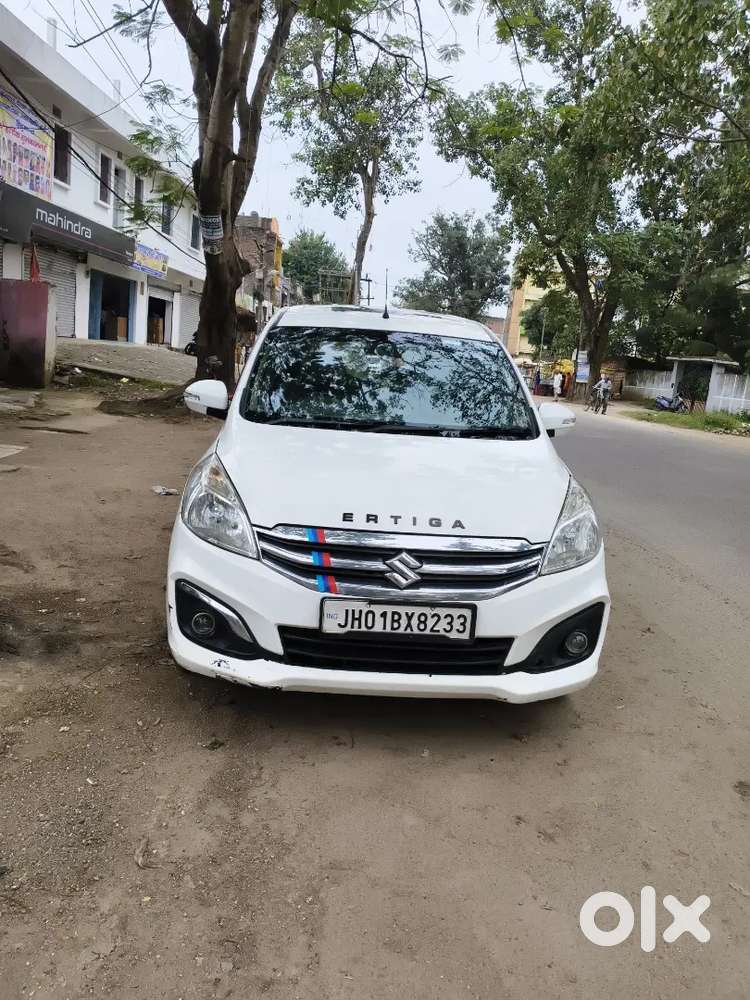 Maruti Suzuki Ertiga 2016 Petrol 90000 Km Driven