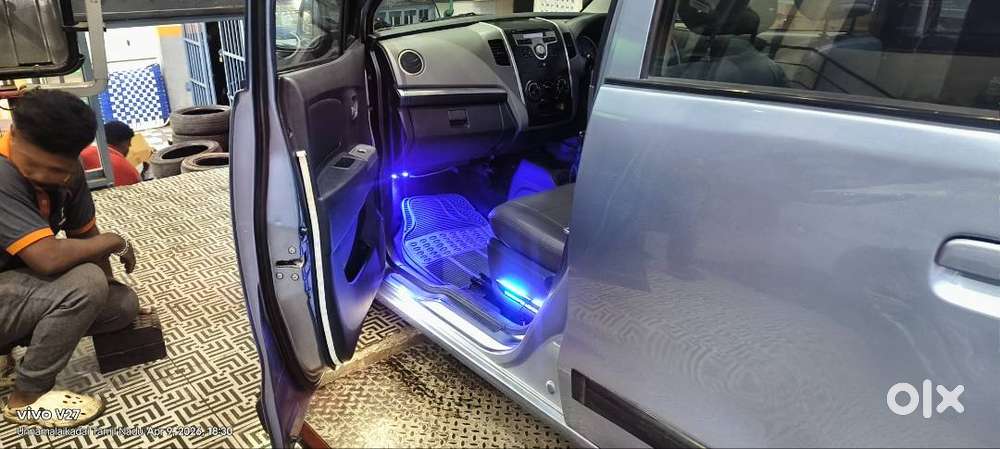 Maruthi Suzuki Wagon R Vxi Blue