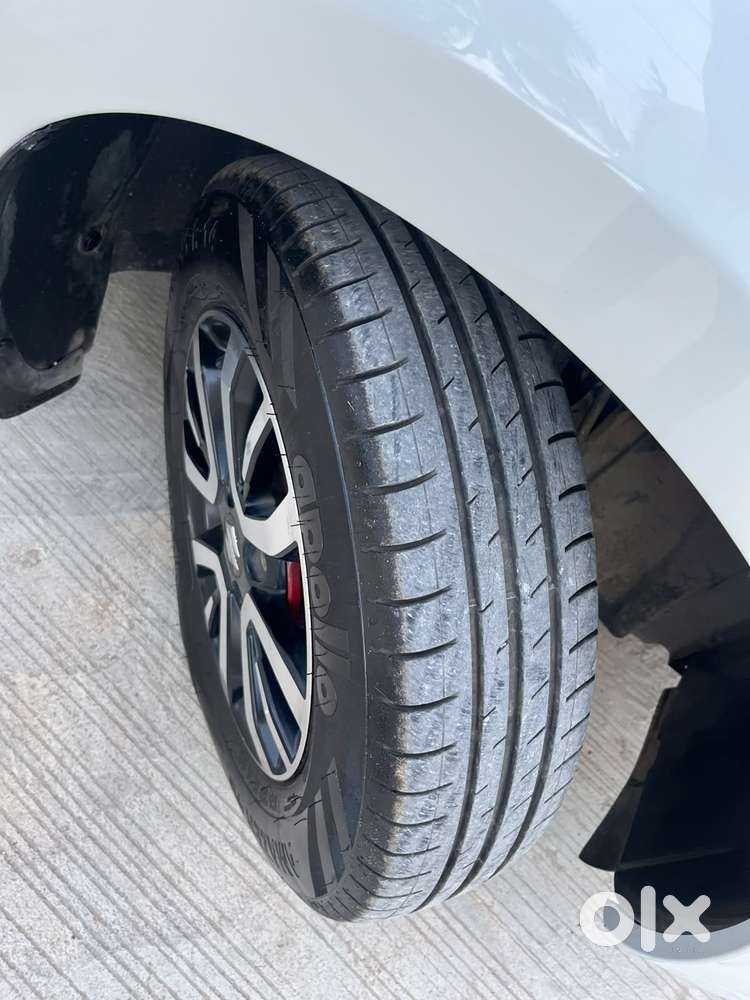 Maruti Suzuki Swift Vxi + Manual, 2021, Petrol