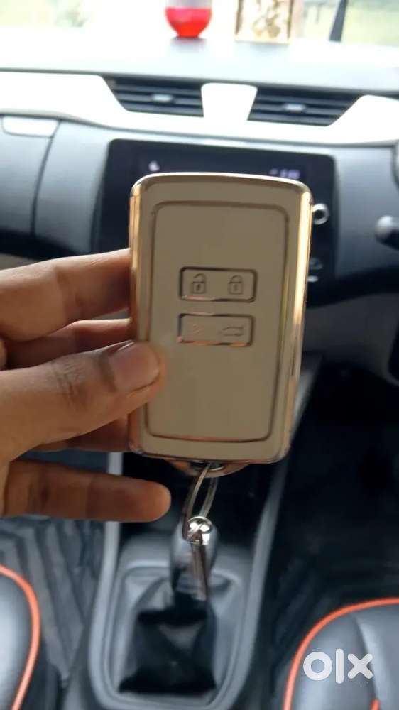 Renault Triber Automatic Top Model