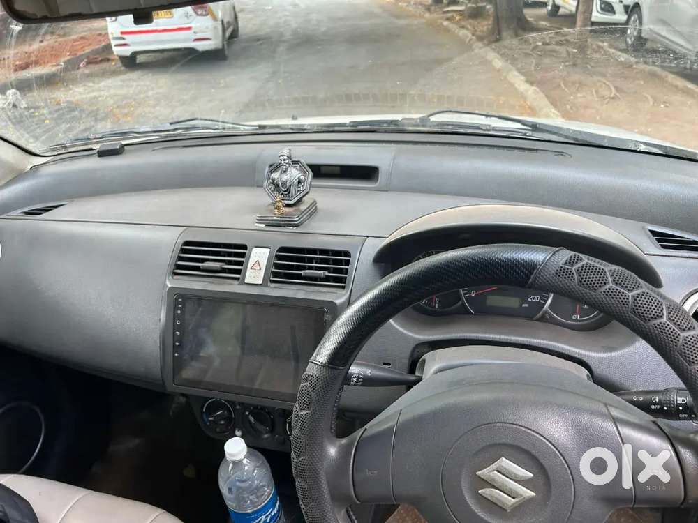 Maruti Suzuki Swift 2010
