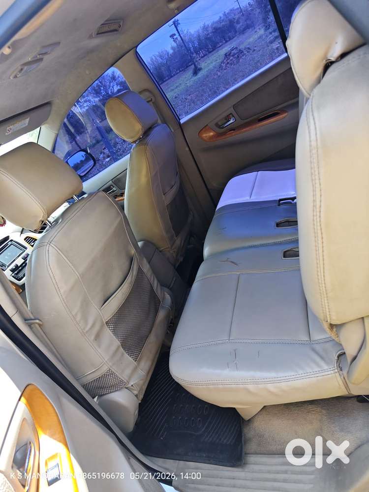 Toyota Innova 2.5 Vx 8 Str, 2010, Diesel