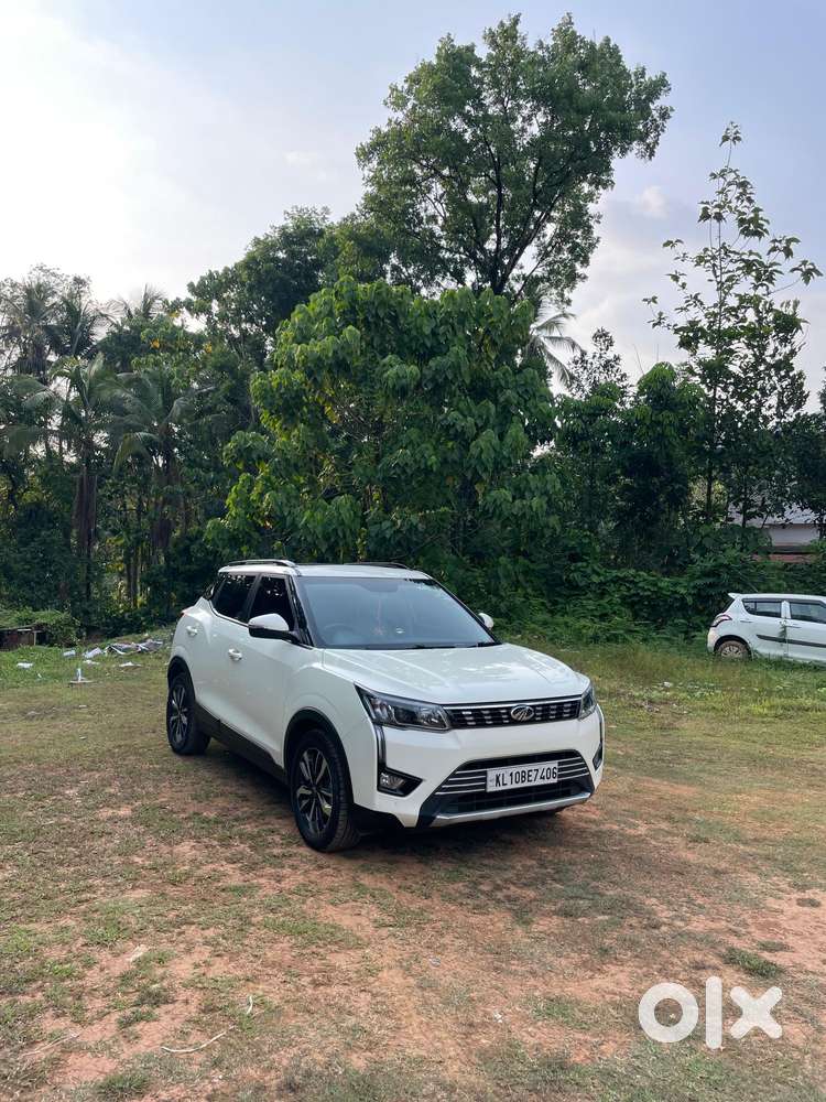 Mahindra Xuv300 W8 Option, 2020, Petrol