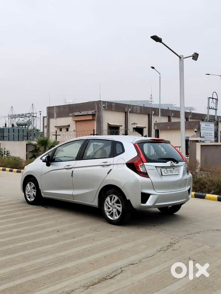 Honda Jazz V Mt Privilege, 2017, Petrol