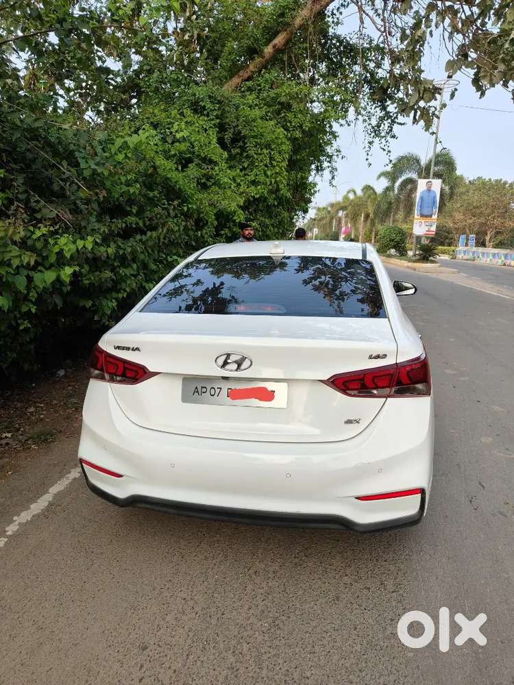 Hyundai Verna Sx 2017 Car