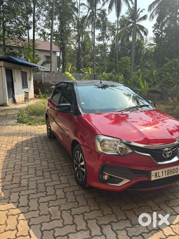 Toyota Etios Liva 2017 Petrol Vx Bs4 Dual Tone