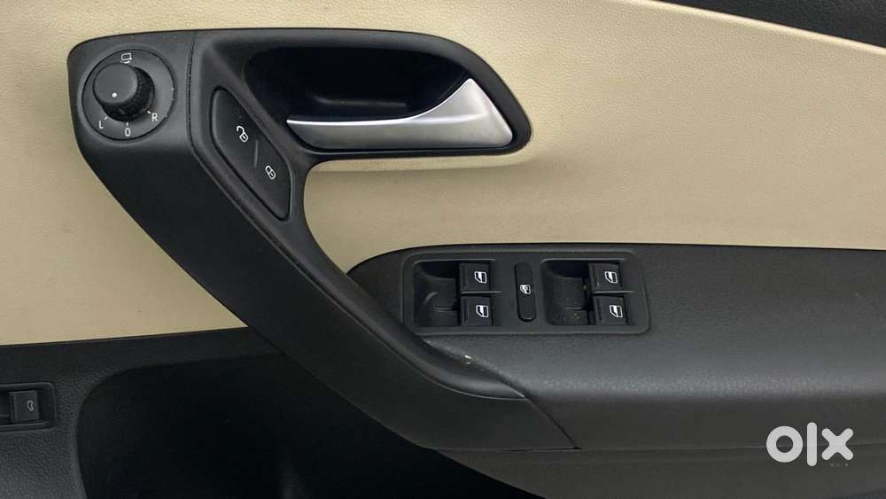Volkswagen Vento 1.0 Highline Plus, 2020, Petrol
