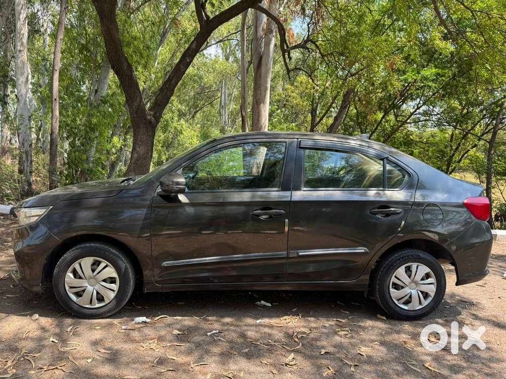 Honda Amaze S 2019 Petrol Well Maintained