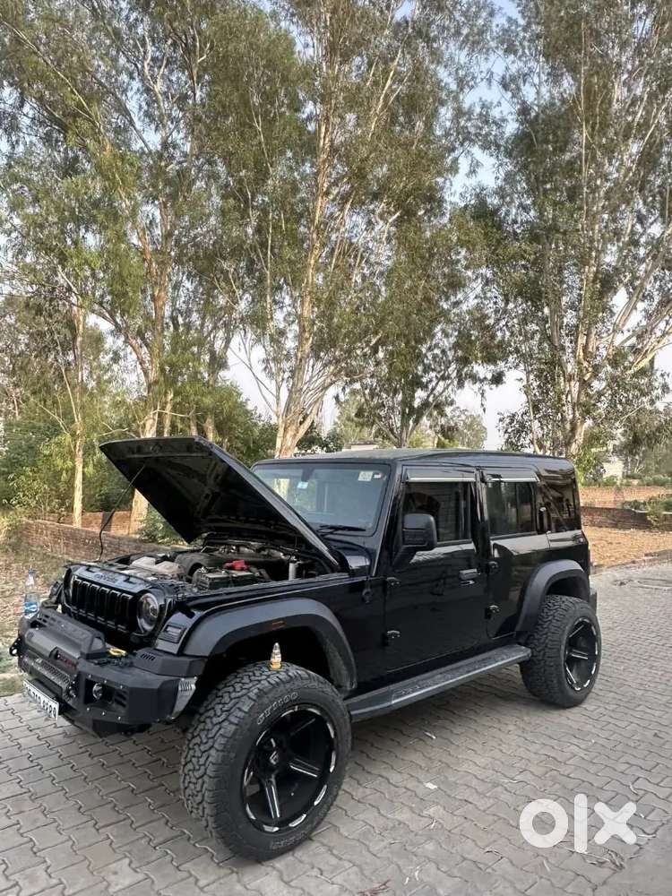 Mahindra Thar Roxx 2025 Diesel Well Maintained