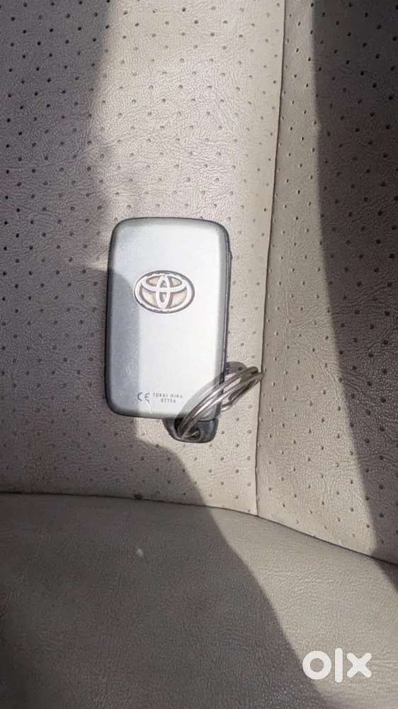 Toyota Corolla Altis 2011 Manual Petrol