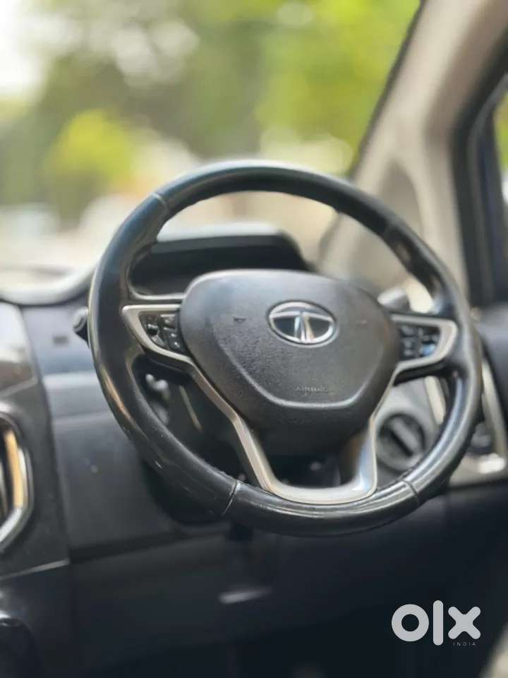 Tata Hexa 2.2 Xta 4x2 7 Str, 2018, Diesel