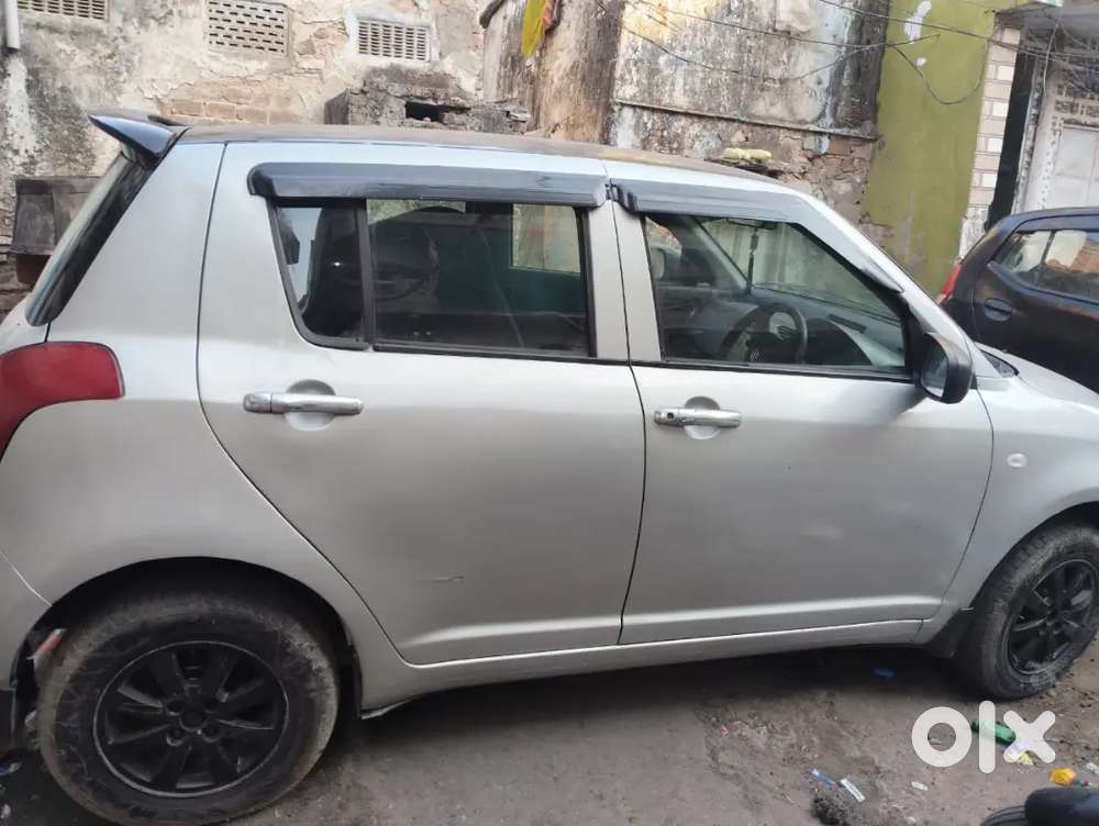 Maruti Suzuki Dzire 2006