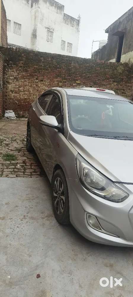 Hyundai Verna 1.6 Sx 2012