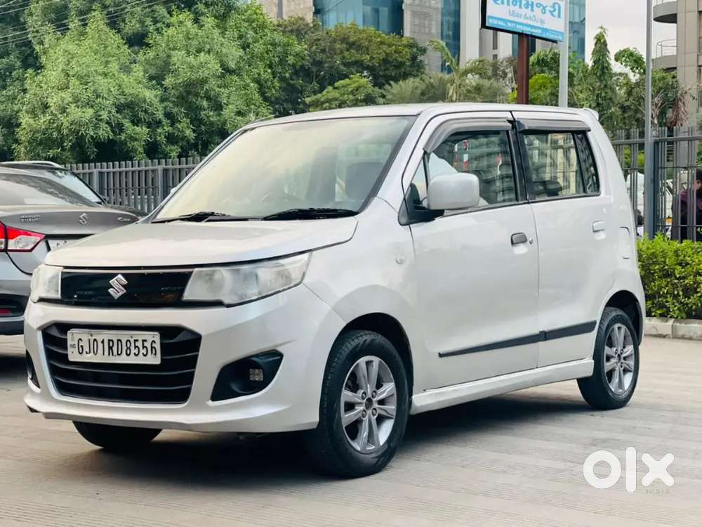 Good Condition,all Tyre Good Condition, Petrol+cng.