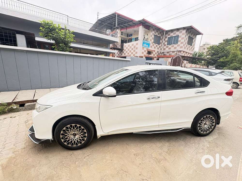 Honda City V Mt Exclusive, 2017, Petrol