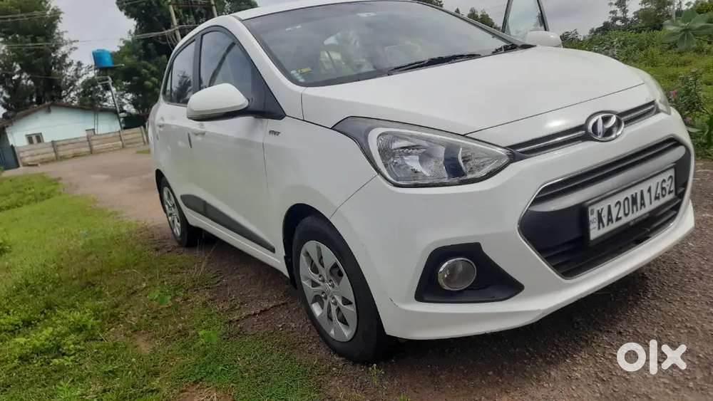 Hyundai Xcent 2015 Lady Driven Excellent Condition