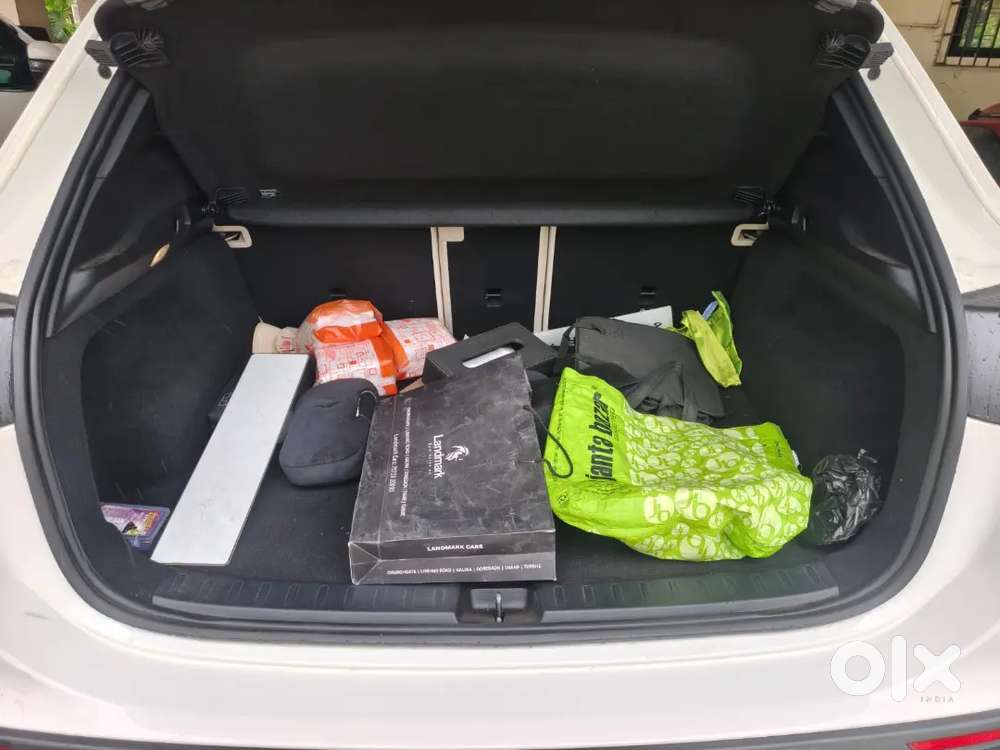 Mercedes-benz Gla Petrol Automatic 2023