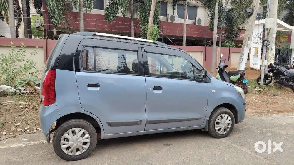 Maruti Suzuki Wagon R 1.0 Lxi 2011