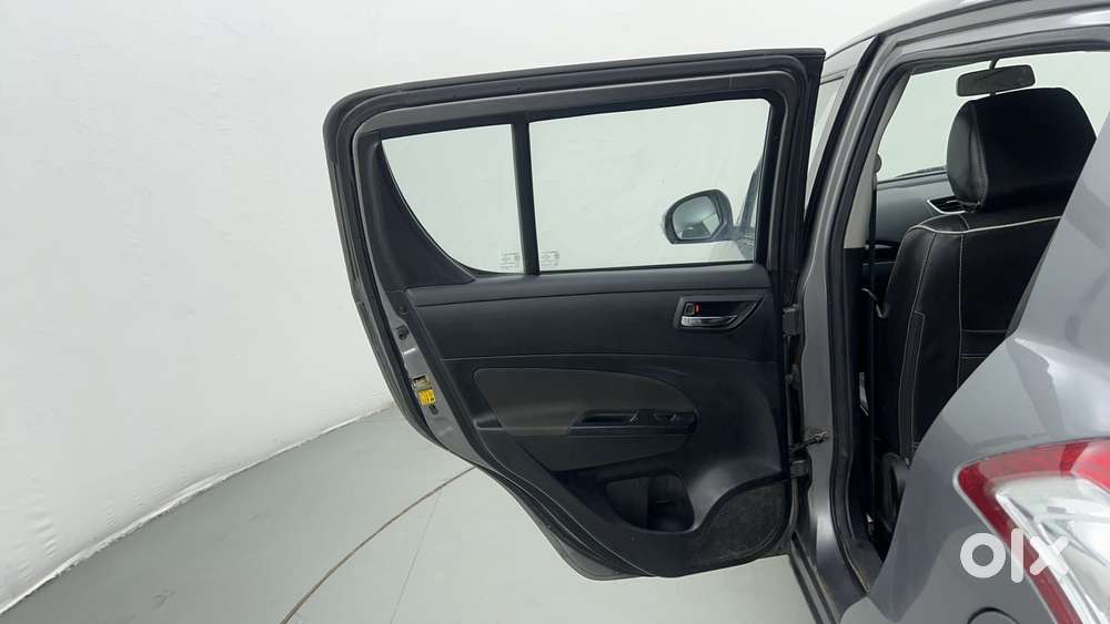 Maruti Suzuki Swift Vvt Vxi, 2016, Petrol