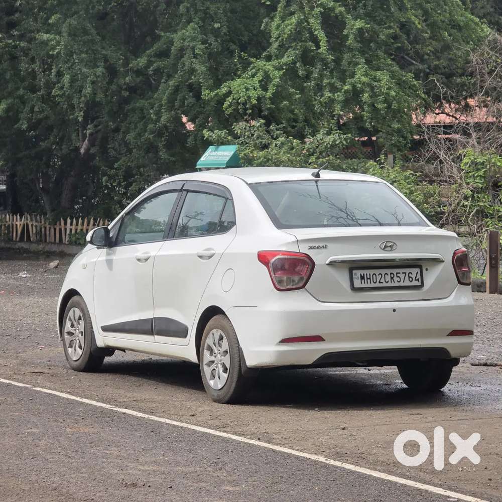 Hyundai Xcent Diesel 2015 Oct.