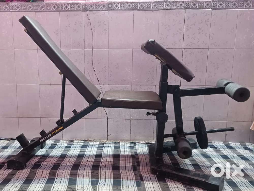 Heavy Bench Press with Preacher Leg Ext Heavy Squat Racks