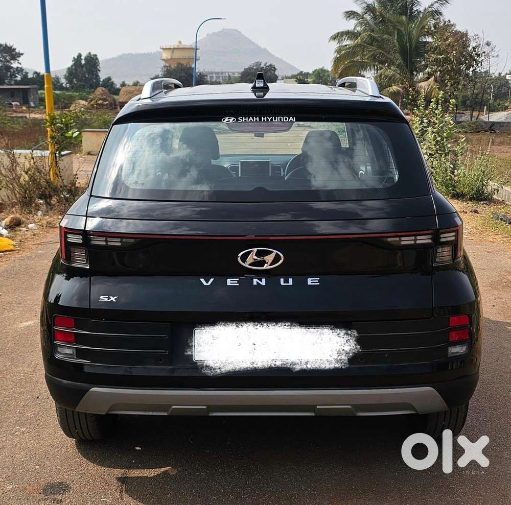 Hyundai Venue Petrol 2022