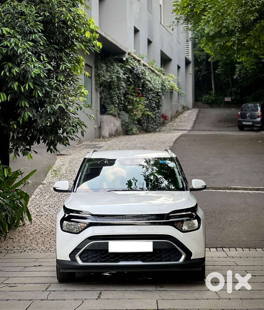Kia Carens 1.5 Prestige 7 Str, 2023, Petrol