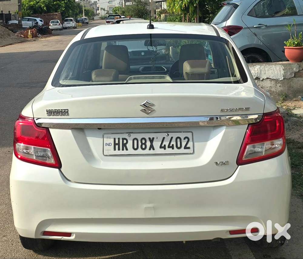 Maruti Suzuki Dzire 2018 Petrol Well Maintained