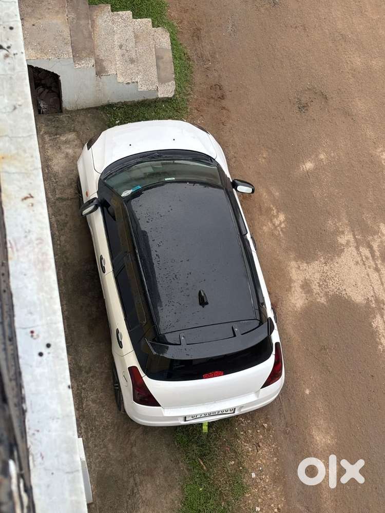 Maruti Suzuki Swift 2011