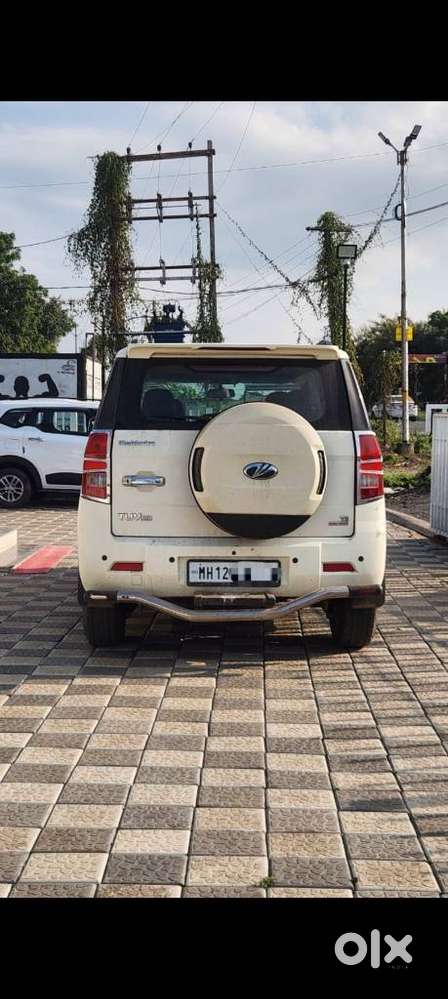 Mahindra Tuv 300 T10 Amt (automatic), 2016, Diesel